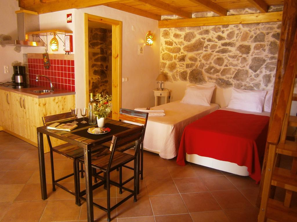 Quinta Do Tempo Turismo Rural 蒙希克 客房 照片